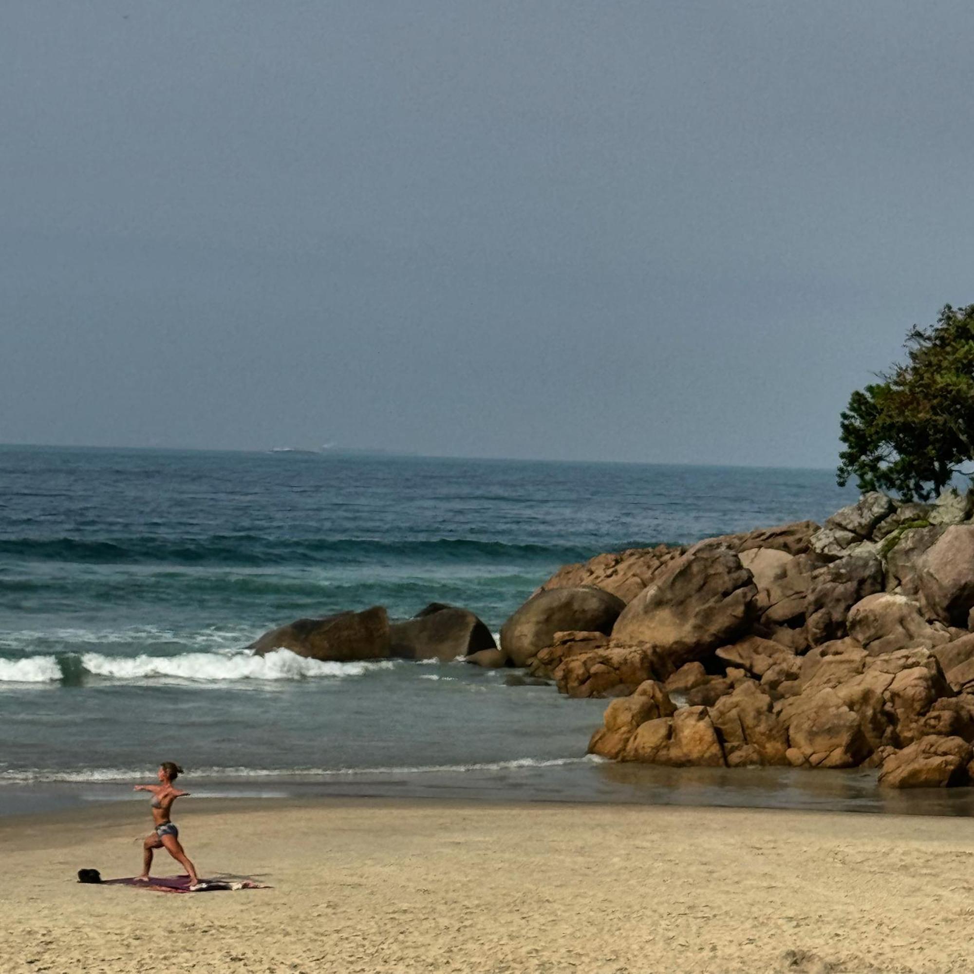 Tombo Beach Yoga E Bem-Estar Guarujá Esterno foto